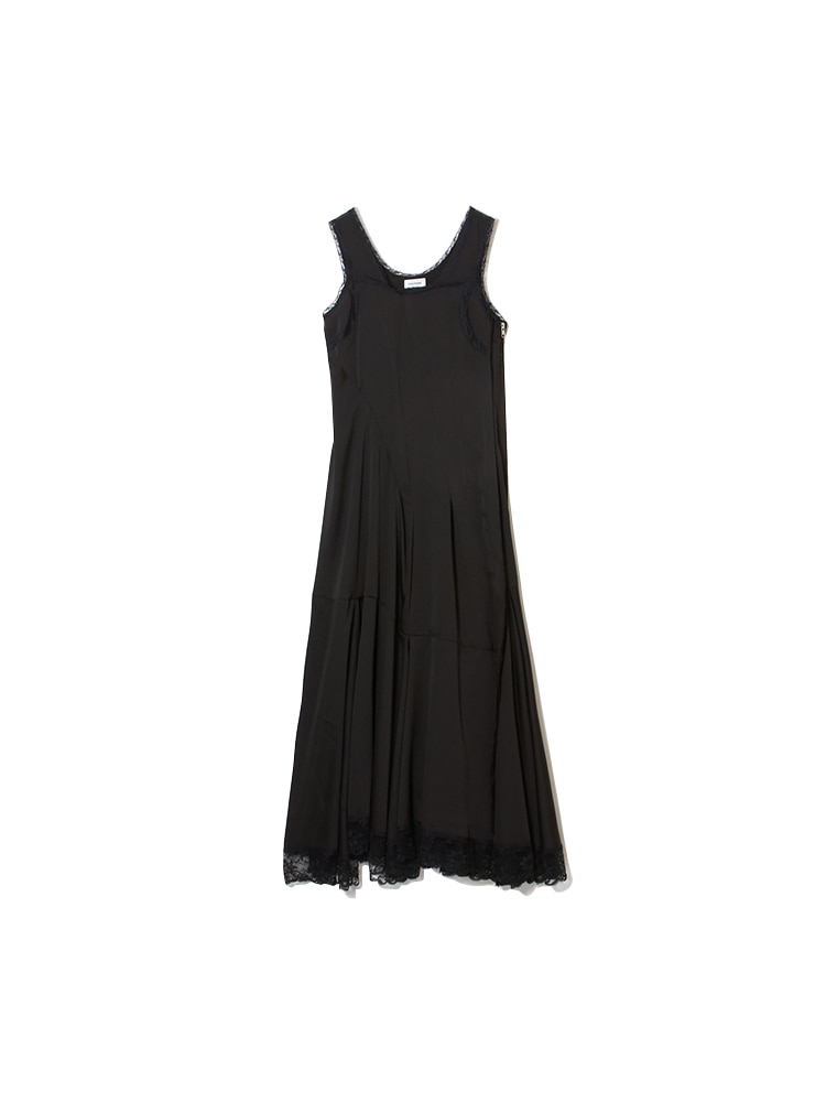 BLACK SLEEVELESS PLEATED DRESS  치카 키사다 블랙 슬리브리스 플리츠 드레스 - 아데쿠베