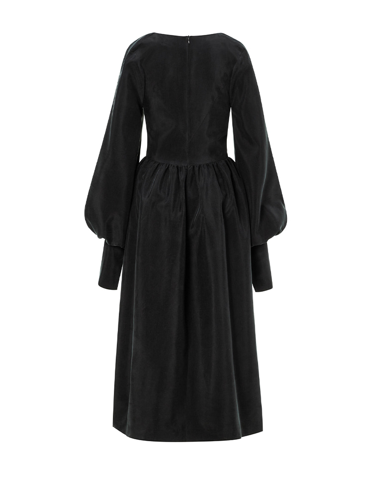 BLACK SHADOW DRESS  한킴 블랙 섀도우 드레스 - 아데쿠베