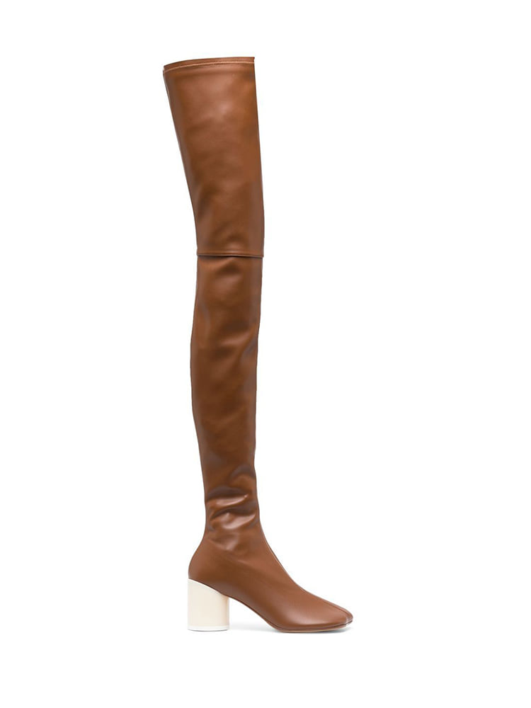 BROWN FAUX LEATHER OVER THE KNEE BOOTS  MM6 브라운 페이크 레더 오버더 니 부츠 - 아데쿠베
